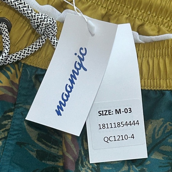 Maamgic Men’s Medium 5” Retro Floral Swim Trunks NWT - Picture 6 of 10
